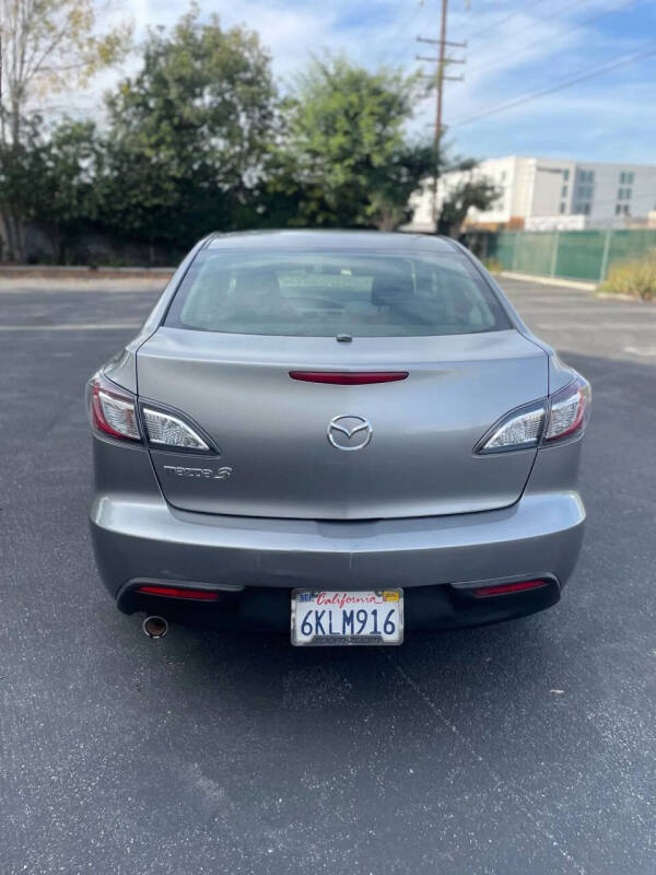 2010 Mazda MAZDA3 i Touring