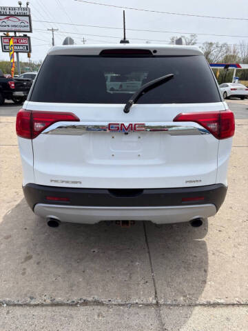 2017 GMC Acadia SLT-1