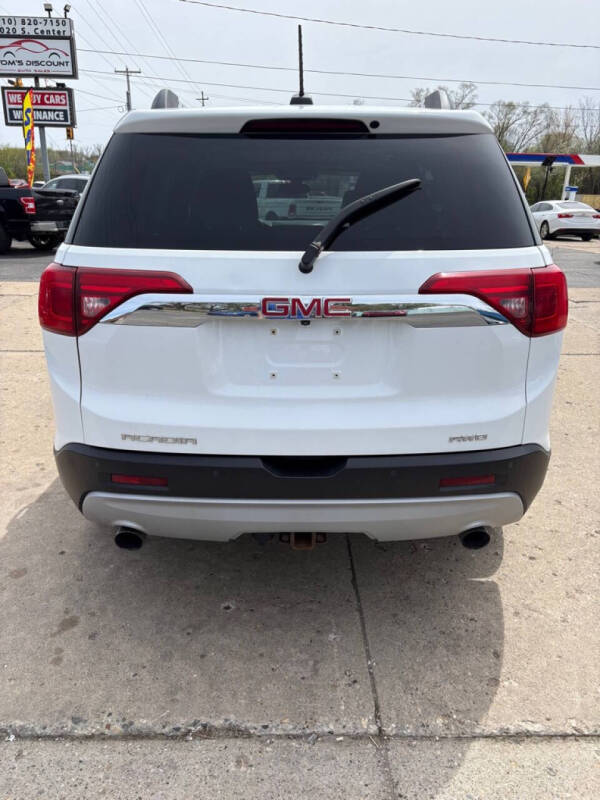 2017 GMC Acadia SLT-1