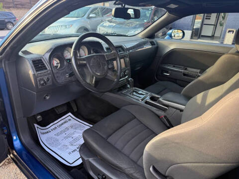 2009 Dodge Challenger SE