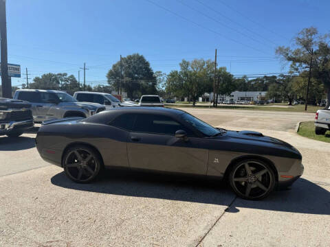 2017 Dodge Challenger 392 HEMI Scat Pack Shaker