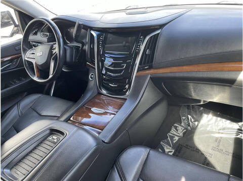 2019 Cadillac Escalade Premium Luxury