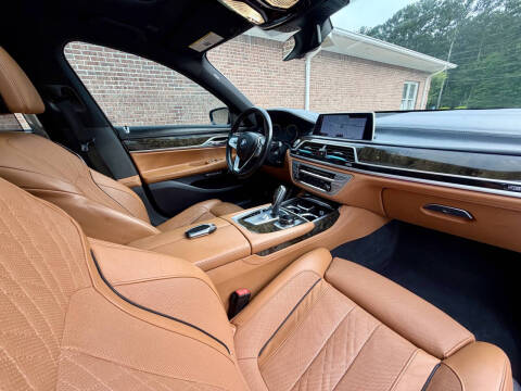 2017 BMW 7 Series 740i