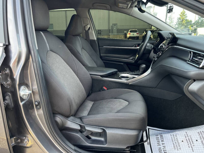 2023 Toyota Camry LE