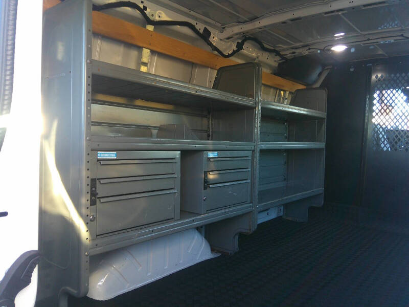 2024 Ford Transit 250