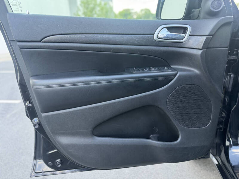 2018 Jeep Grand Cherokee Altitude