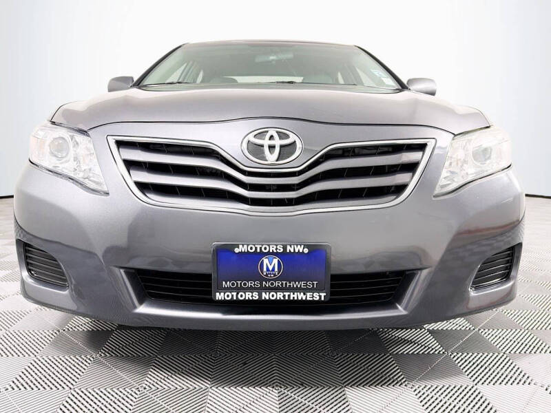 2011 Toyota Camry LE