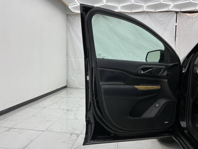2018 GMC Acadia Denali