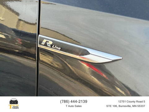 2017 Volkswagen Passat 1.8T R-Line