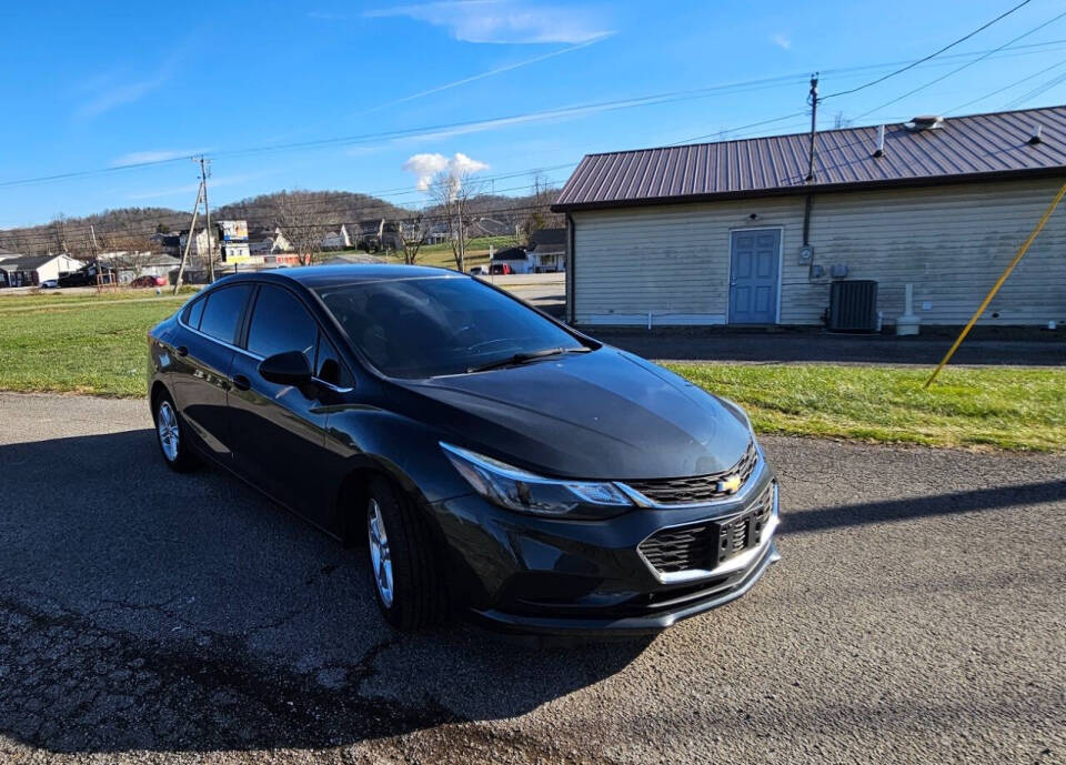 2018 Chevrolet Cruze for sale at Art's Used Cars in Winfield, WV