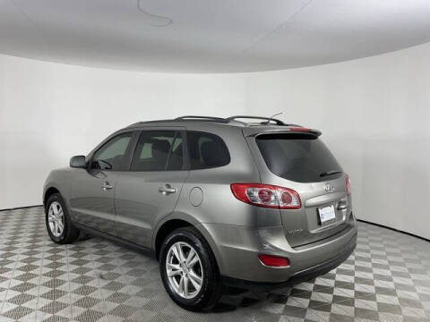 2011 Hyundai Santa Fe SE