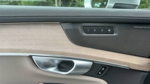 2026 Volvo XC90 B6 Plus 7P