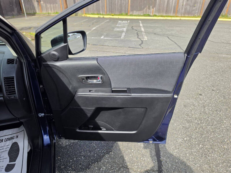 2009 Mazda MAZDA5 Sport