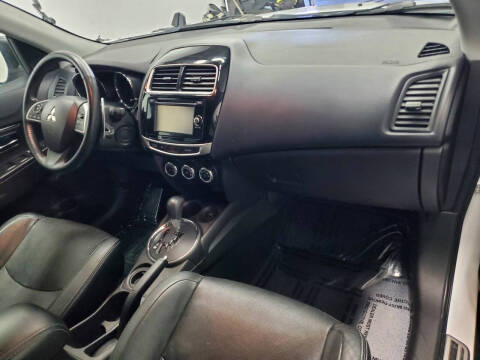 2015 Mitsubishi Outlander Sport SE