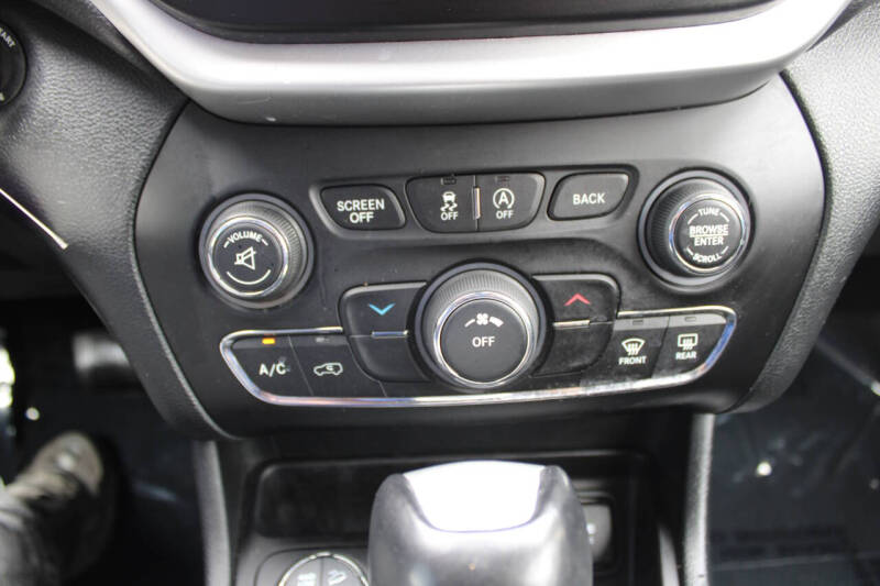 2015 Jeep Cherokee Trailhawk