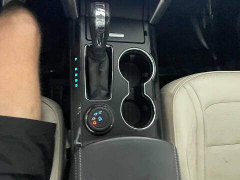 2017 Ford Explorer Platinum