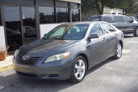 2007 Toyota Camry for sale at Dealmaker Auto Sales in Jacksonville FL