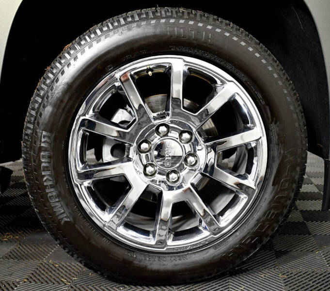 2017 GMC Yukon XL Denali