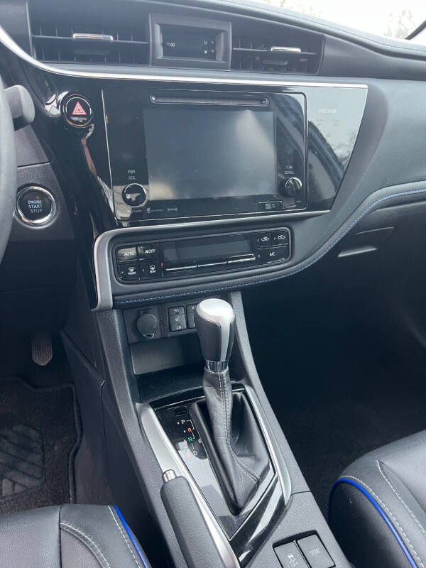 2017 Toyota Corolla XSE