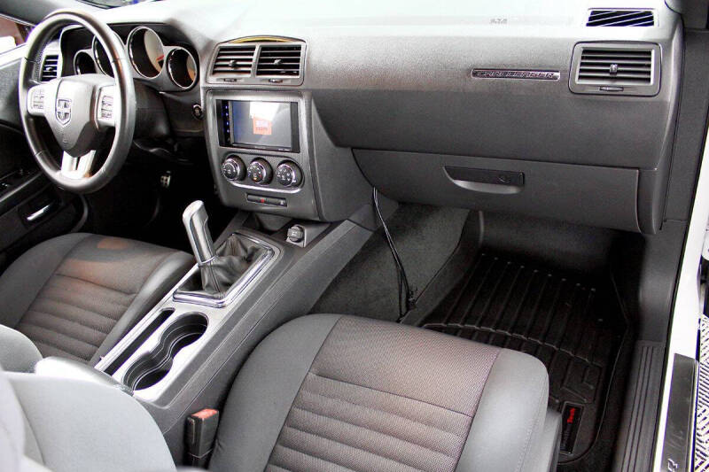 2012 Dodge Challenger R/T