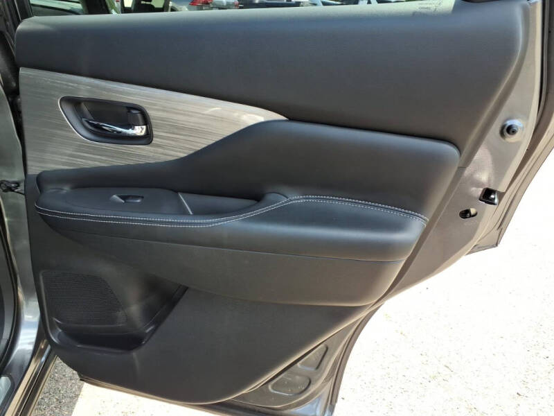 2016 Nissan Murano SV
