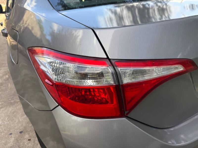 2016 Toyota Corolla LE