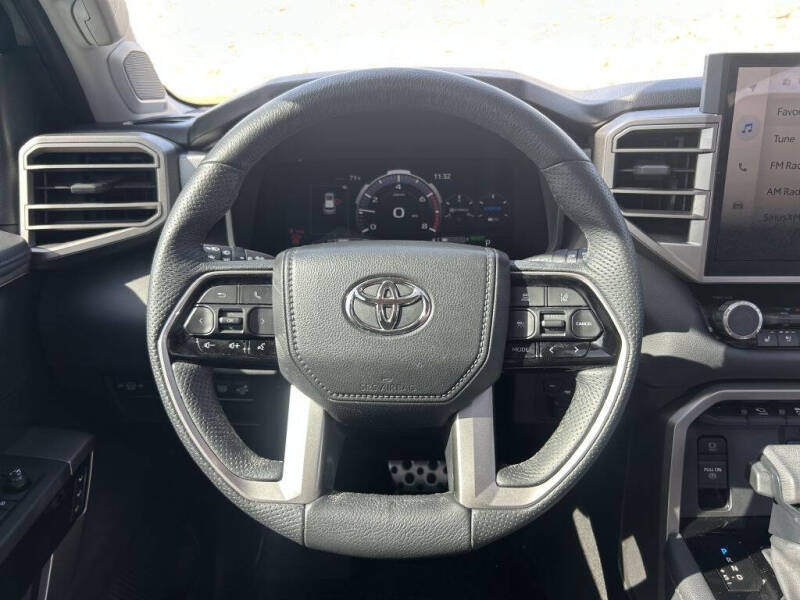 2023 Toyota Sequoia SR5