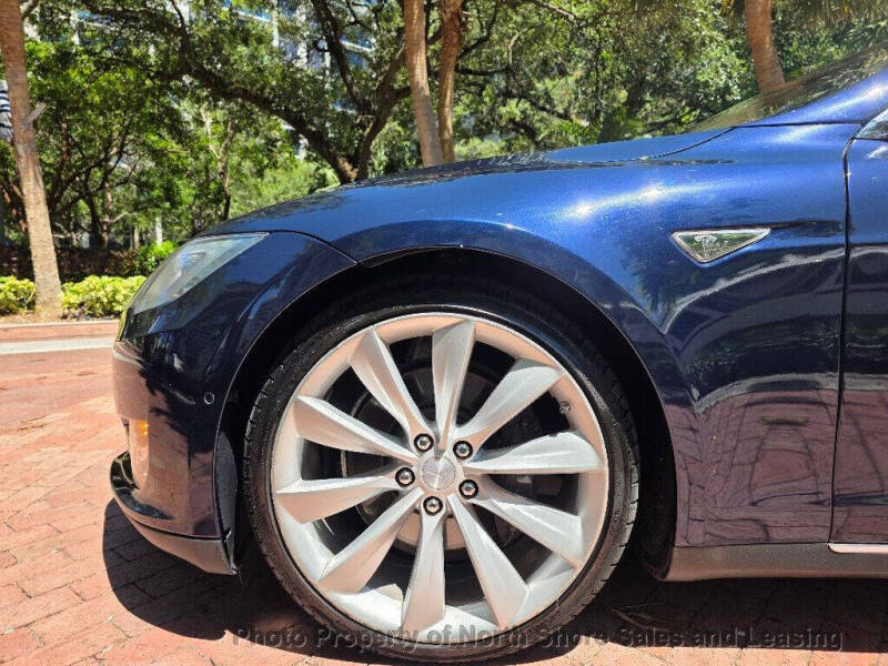 2015 Tesla Model S