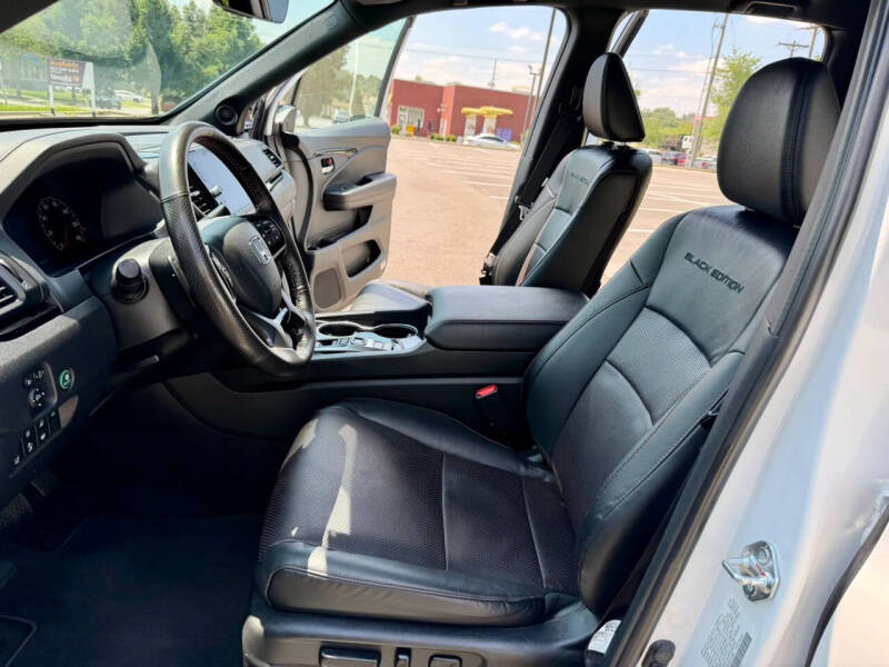 2025 Honda Ridgeline Black Edition