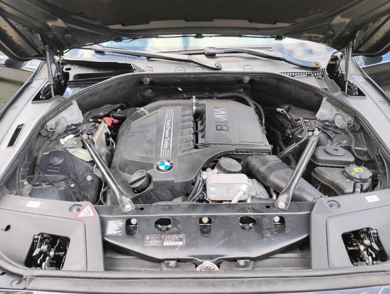 2014 BMW 5 Series 535i xDrive Gran Turismo