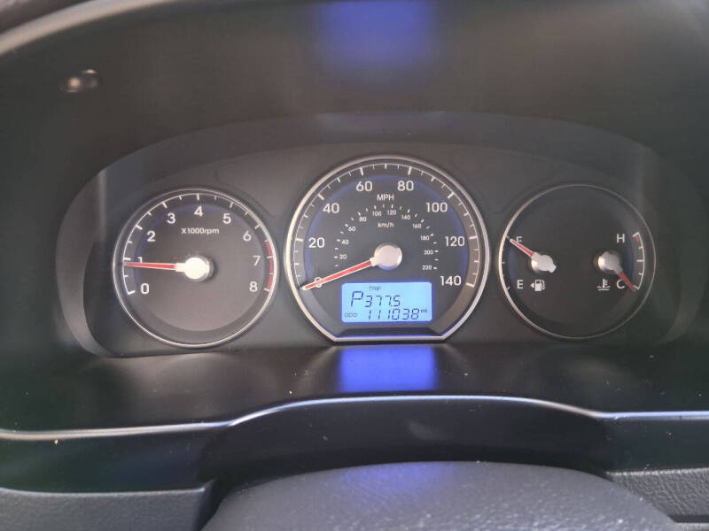 2011 Hyundai Santa Fe GLS