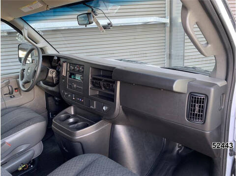 2024 GMC Savana 2500
