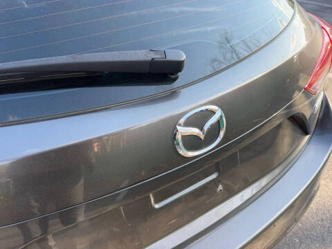 2017 Mazda MAZDA3 Sport