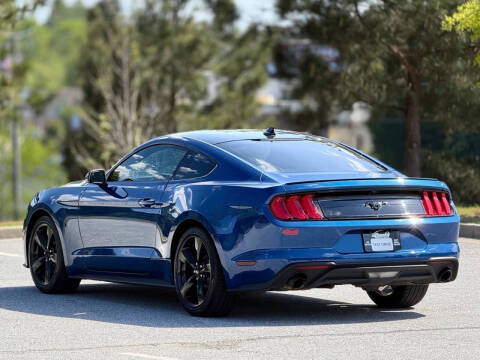 2022 Ford Mustang EcoBoost