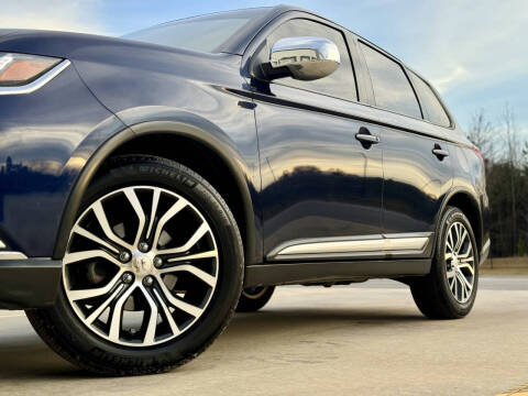 2018 Mitsubishi Outlander ES