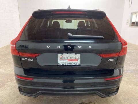 2025 Volvo XC60 B5 Plus Dark Theme