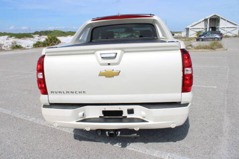 2013 Chevrolet Avalanche LTZ Black Diamond