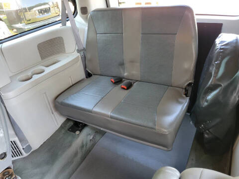 2008 Dodge WHEELCHAIR VAN