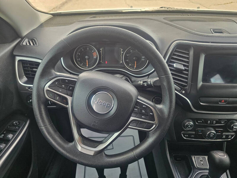 2019 Jeep Cherokee Latitude