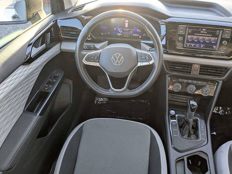 2024 Volkswagen Taos S