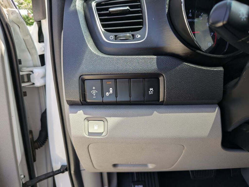 2019 Kia Sedona EX