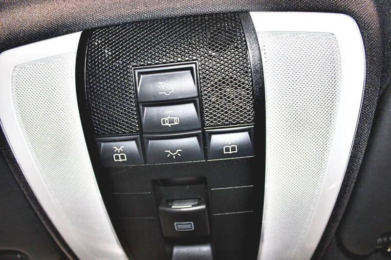 2010 Mercedes-Benz C-Class C 300 Sport