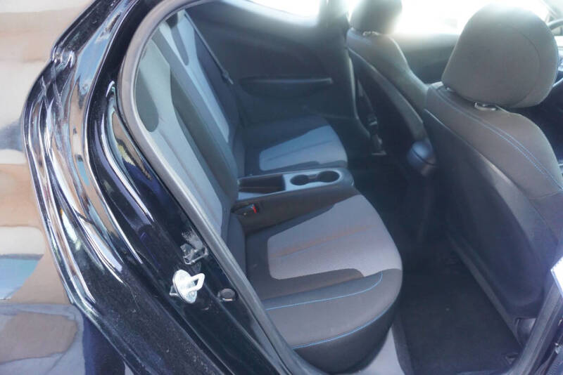 2019 Hyundai Veloster