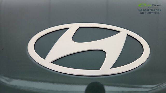 2025 Hyundai Ioniq 5 SE