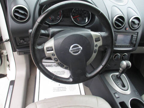 2011 Nissan Rogue SV