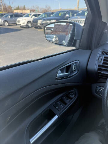 2016 Ford Escape SE
