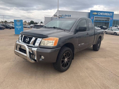2011 Nissan Titan SV
