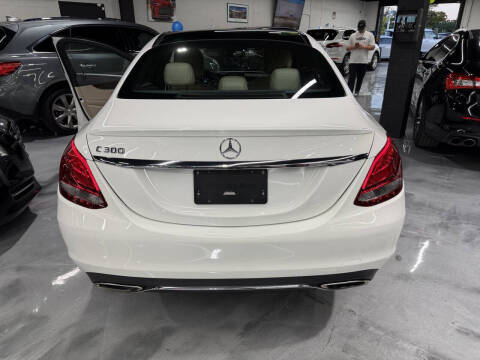 2018 Mercedes-Benz C-Class C 300