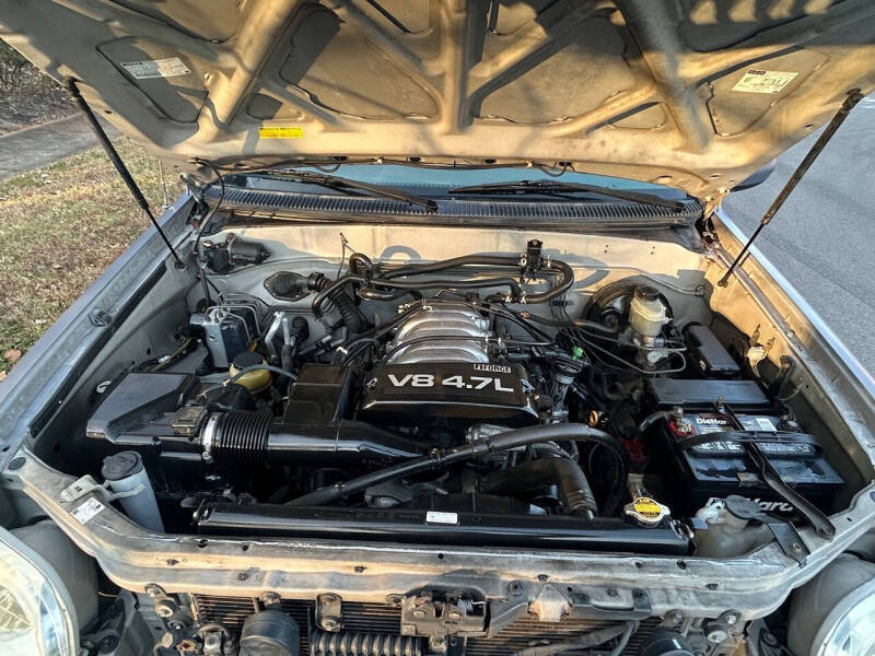 2001 Toyota Sequoia SR5