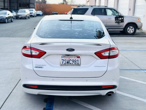 2016 Ford Fusion Energi Titanium